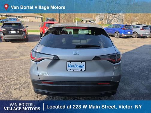 Gray 2023 Honda HR-V LX