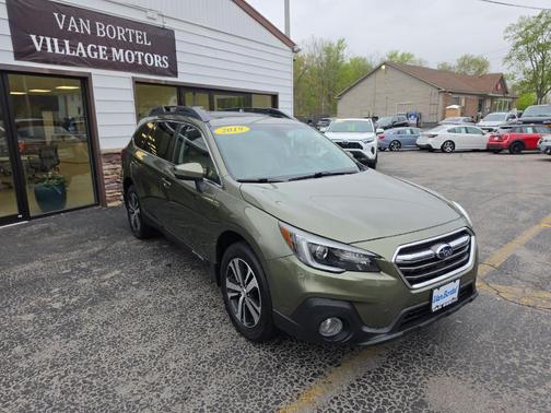 Wilderness Green Metallic 2019 Subaru Outback 2.5i Limited