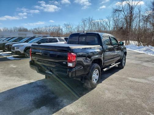 2022 Toyota Tacoma SR