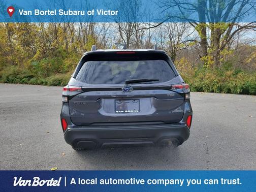 2025 Subaru Forester Premium