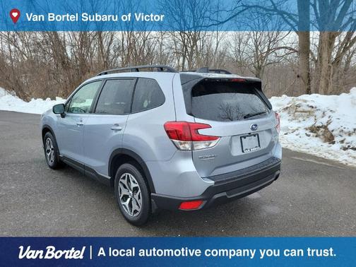 2024 Subaru Forester Premium