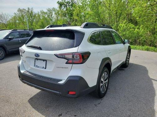 Crystal White Pearl 2024 Subaru Outback Premium