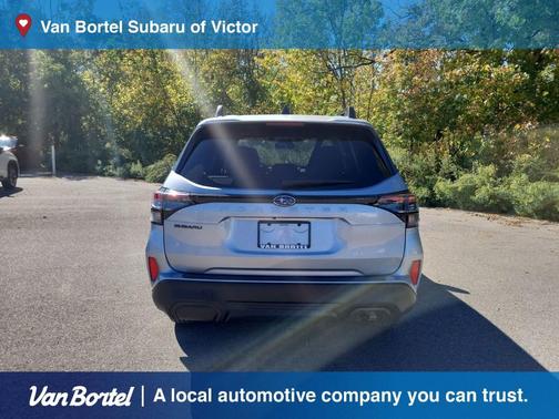 2025 Subaru Forester Premium