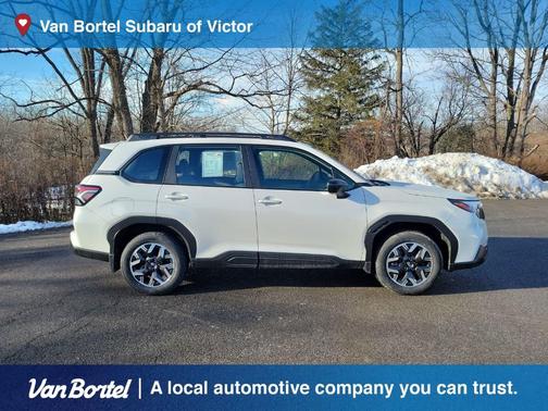 2025 Subaru Forester Base