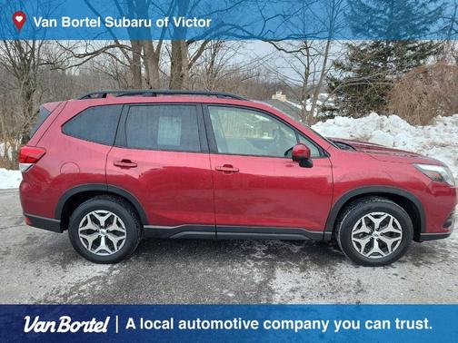 2023 Subaru Forester Premium