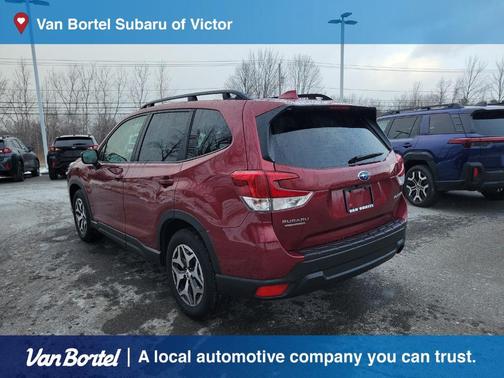 2023 Subaru Forester Premium