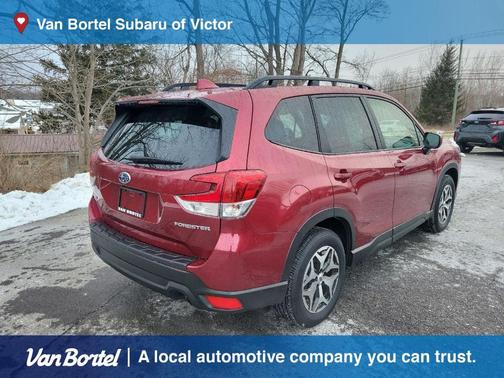 2023 Subaru Forester Premium