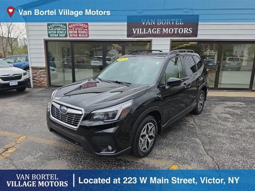 Crystal Black Silica 2021 Subaru Forester Premium