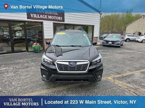 Crystal Black Silica 2021 Subaru Forester Premium