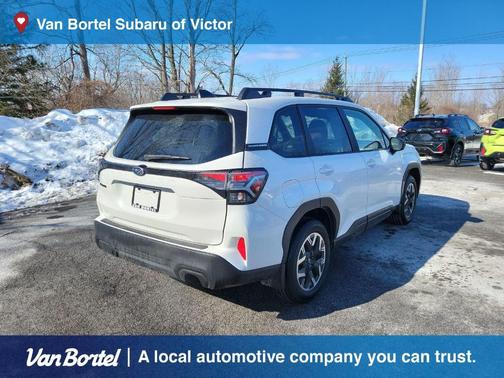 2025 Subaru Forester Premium