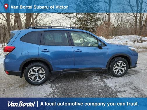 2023 Subaru Forester Premium