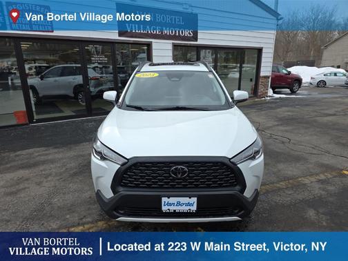 2023 Toyota Corolla Cross LE