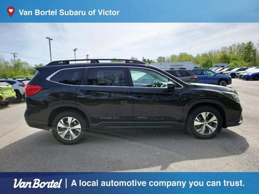 Crystal Black Silica 2023 Subaru Ascent Premium 7-Passenger