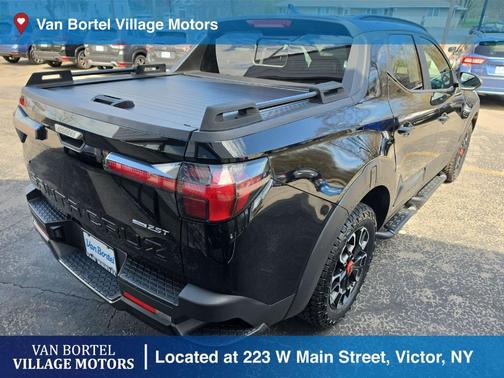 Phantom Black 2024 Hyundai SANTA CRUZ 2.5T XRT