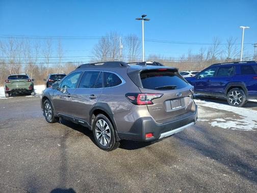 2023 Subaru Outback Limited XT