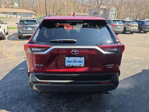 Pearl 2019 Toyota RAV4 Limited