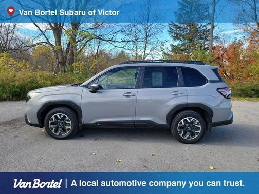 2025 Subaru Forester Premium