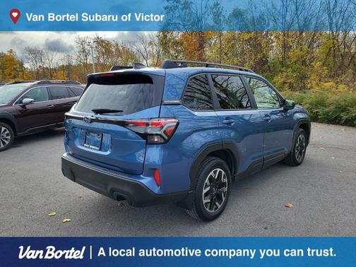 2025 Subaru Forester Premium