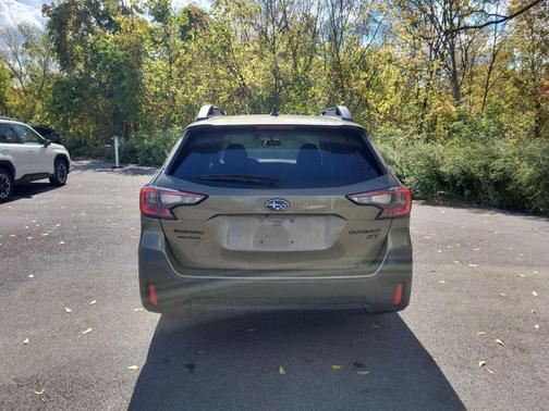 2022 Subaru Outback Onyx Edition XT