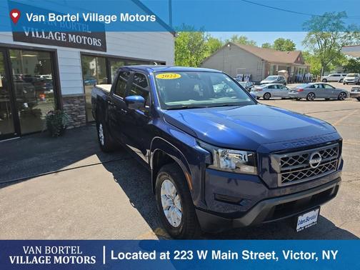 Deep Blue Pearl 2022 Nissan Frontier SV