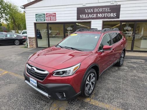 Crimson Red Pearl 2022 Subaru Outback Limited