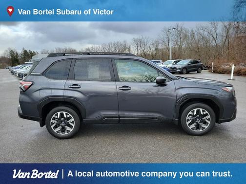 2025 Subaru Forester Premium