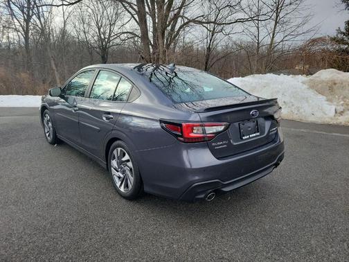 2025 Subaru Legacy Touring XT