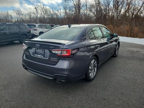 2025 Subaru Legacy Touring XT