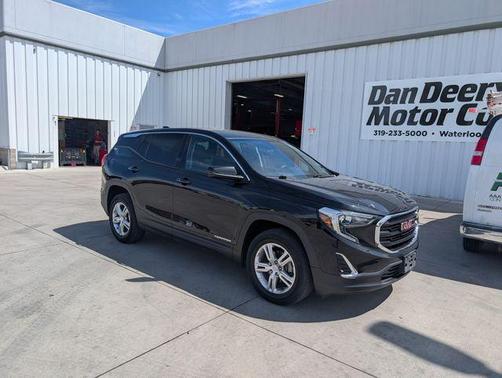 Ebony Twilight Metallic 2018 GMC Terrain SLE