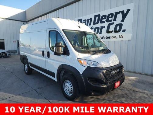 2026 RAM ProMaster 1500 Base