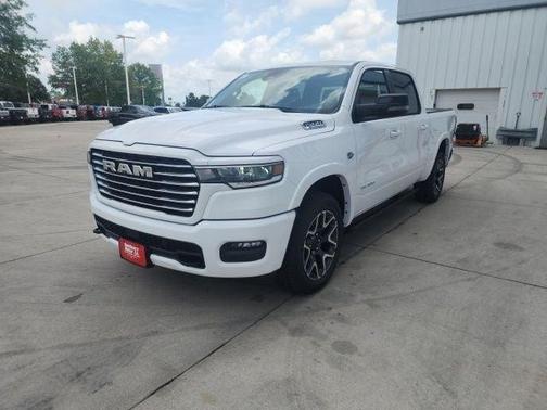 Bright White Clearcoat 2026 RAM 1500 Laramie