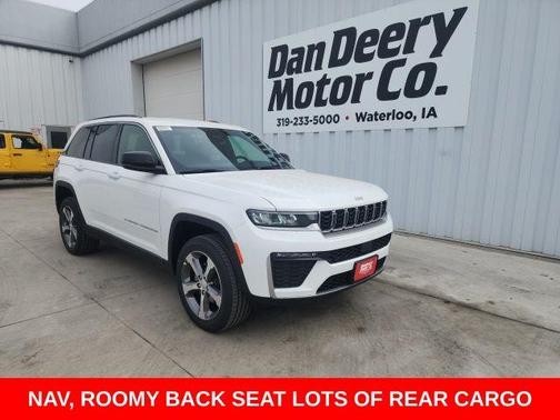 Bright White Clearcoat 2026 Jeep Grand Cherokee Limited