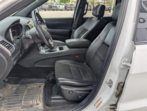 Bright White Clearcoat 2020 Jeep Grand Cherokee Altitude