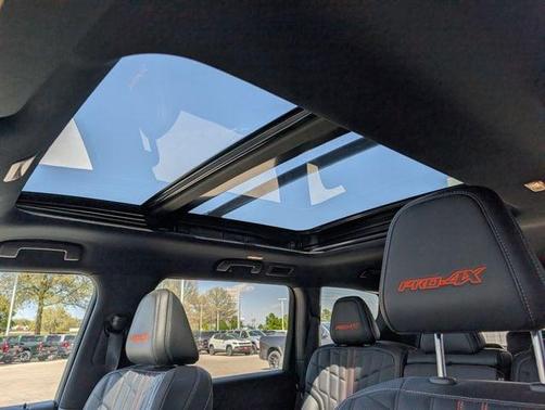 2t Gun Metallic 2025 Nissan Armada PRO-4X