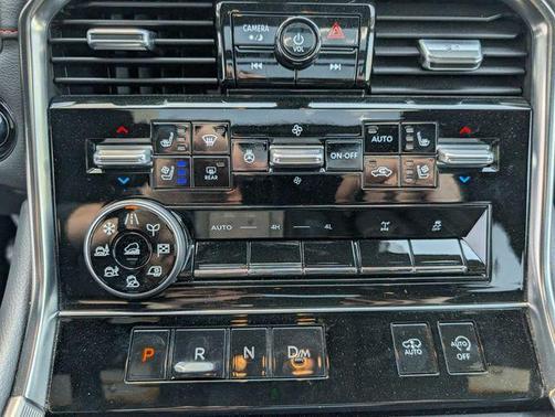 2t Gun Metallic 2025 Nissan Armada PRO-4X