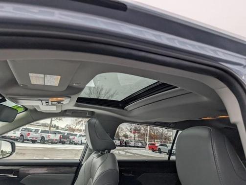 2021 Toyota Highlander Hybrid Limited