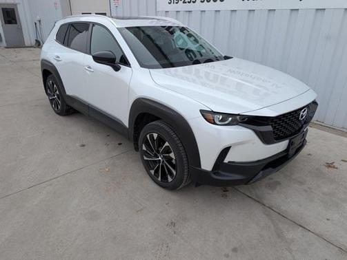 2026 Mazda CX-50 Premium Plus