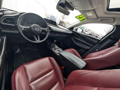 2025 Mazda CX-30 2.5 S Carbon Edition