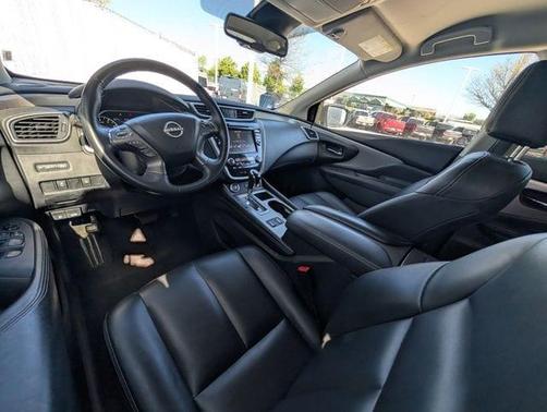 Black 2023 Nissan Murano SV