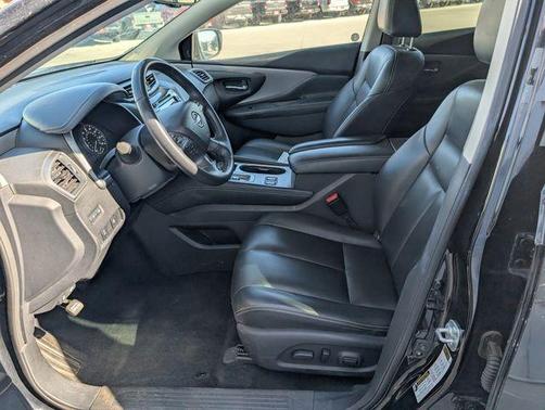 Black 2023 Nissan Murano SV