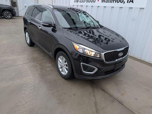 2017 Kia Sorento LX
