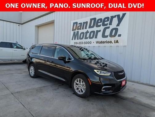 2024 Chrysler Pacifica Touring-L