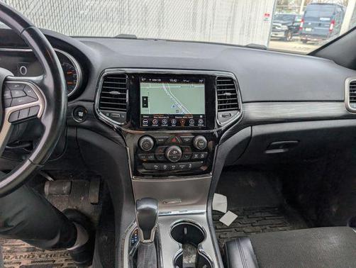 Velvet Red Pearlcoat 2020 Jeep Grand Cherokee Laredo