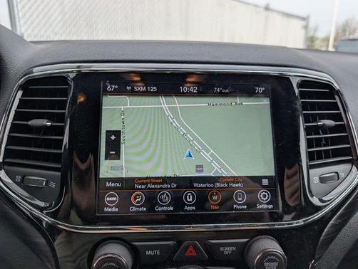 Velvet Red Pearlcoat 2020 Jeep Grand Cherokee Laredo