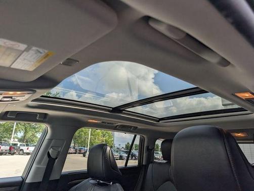 Midnight Black Metallic 2023 Toyota Highlander Platinum