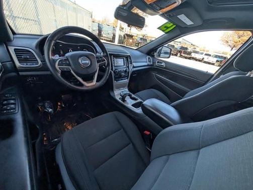 2015 Jeep Grand Cherokee Laredo