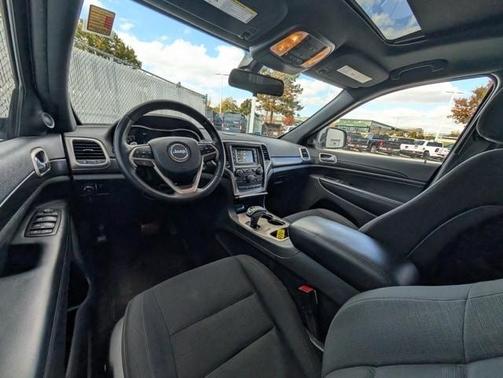 2015 Jeep Grand Cherokee Laredo