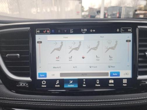 2026 Chrysler Pacifica Limited