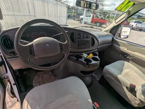 2006 Ford E350 Super Duty XLT