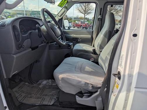 2006 Ford E350 Super Duty XLT